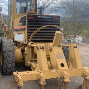 Motoniveladora MITSUBISHI