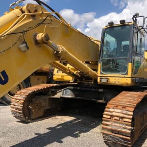 Excavadora Komatsu PC600-8