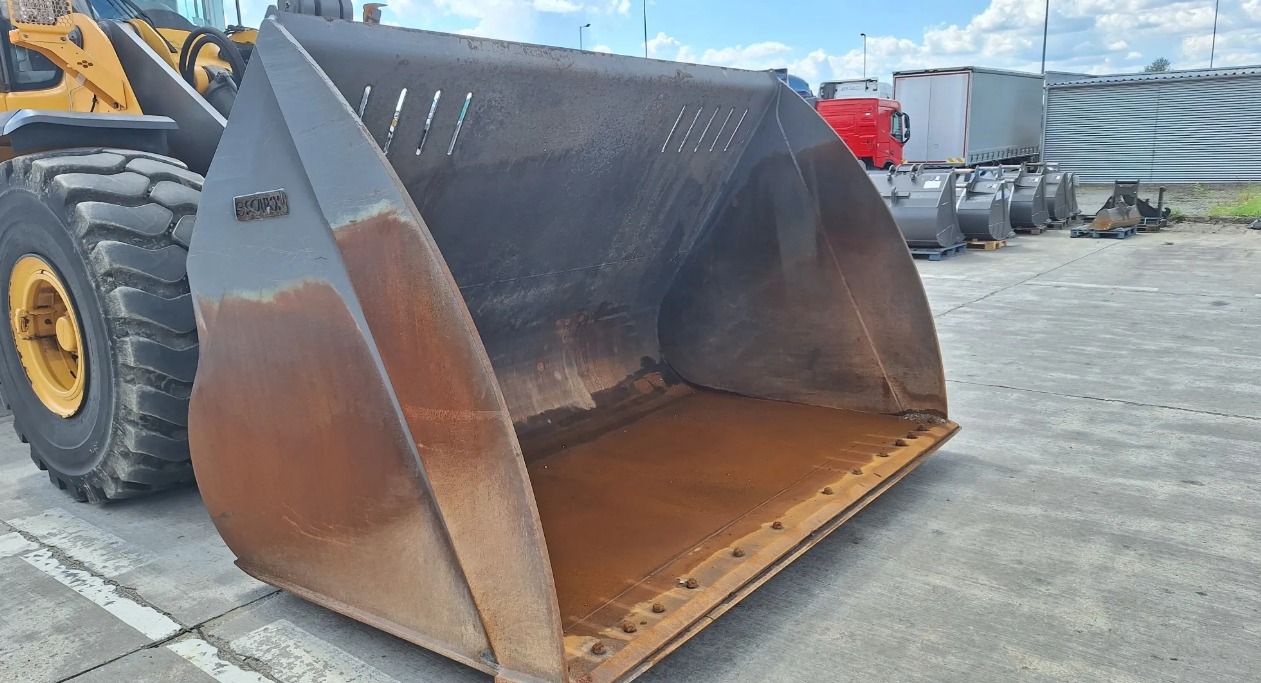 VOLVO L150H - Imagen 6