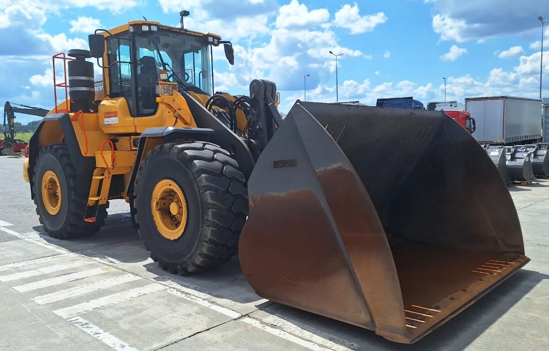 VOLVO L150H - Imagen 8