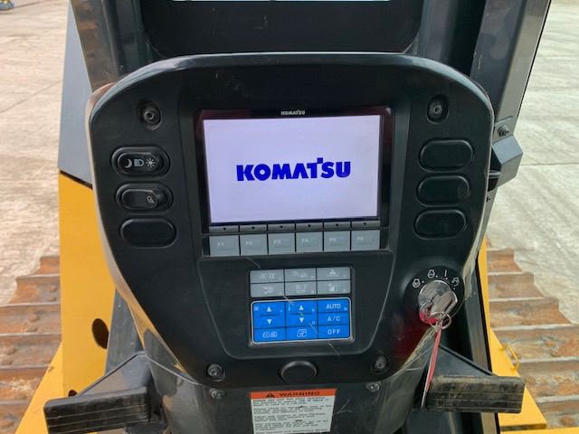 KOMATSU D155AX-8 - Imagen 9